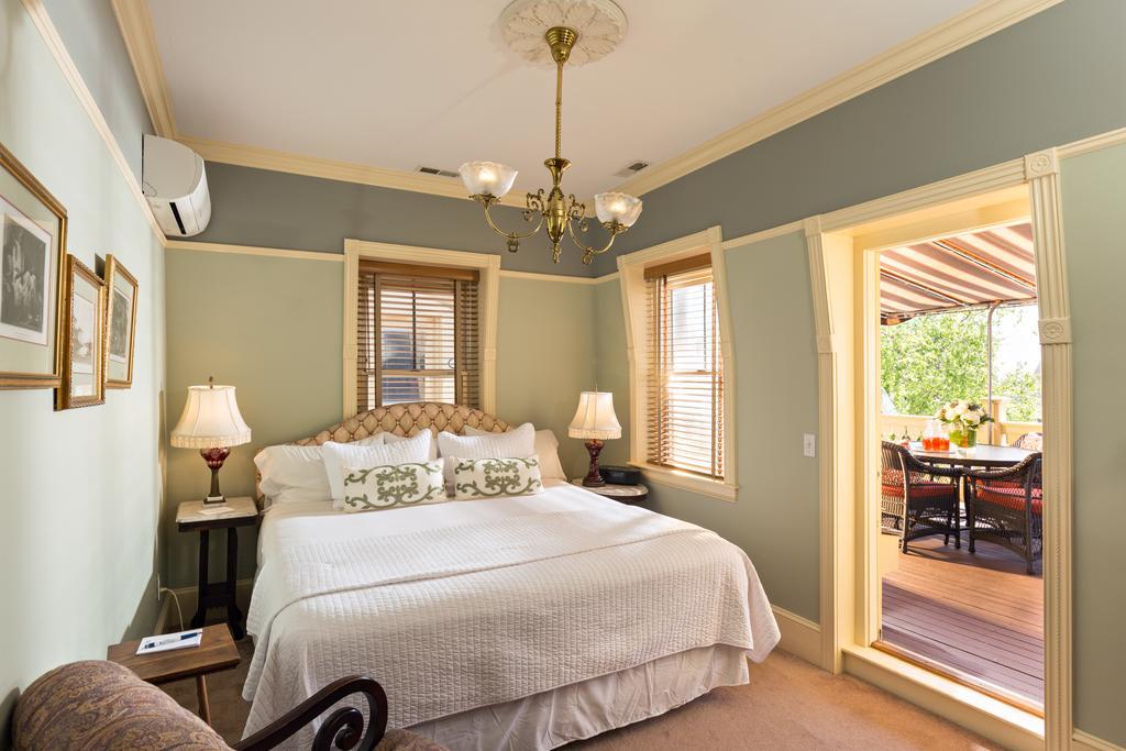 Brass Key Guesthouse Adults Only Provincetown Eksteriør bilde