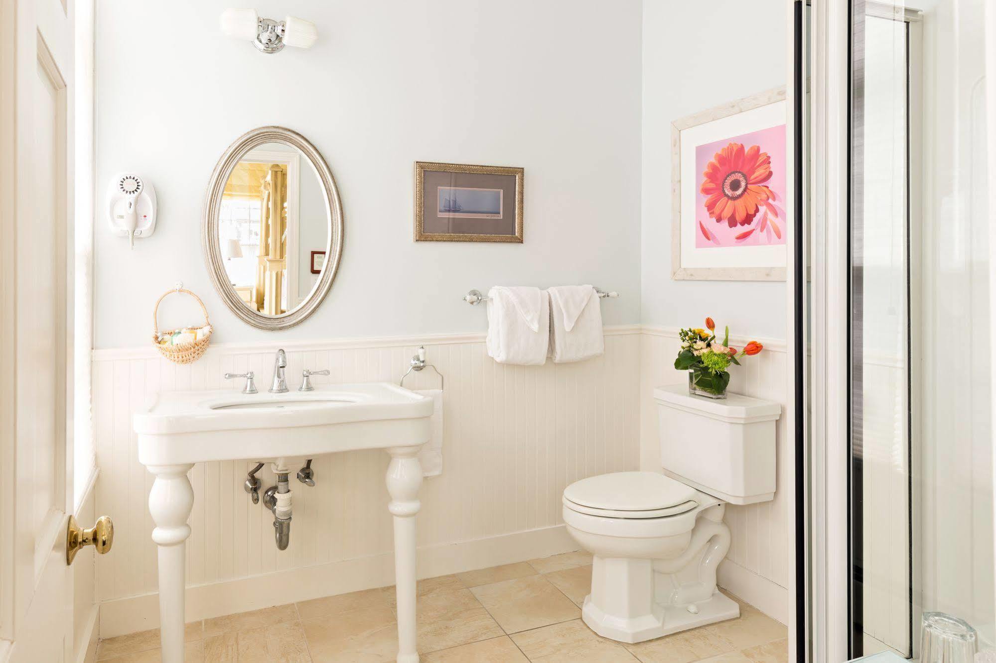 Brass Key Guesthouse Adults Only Provincetown Eksteriør bilde